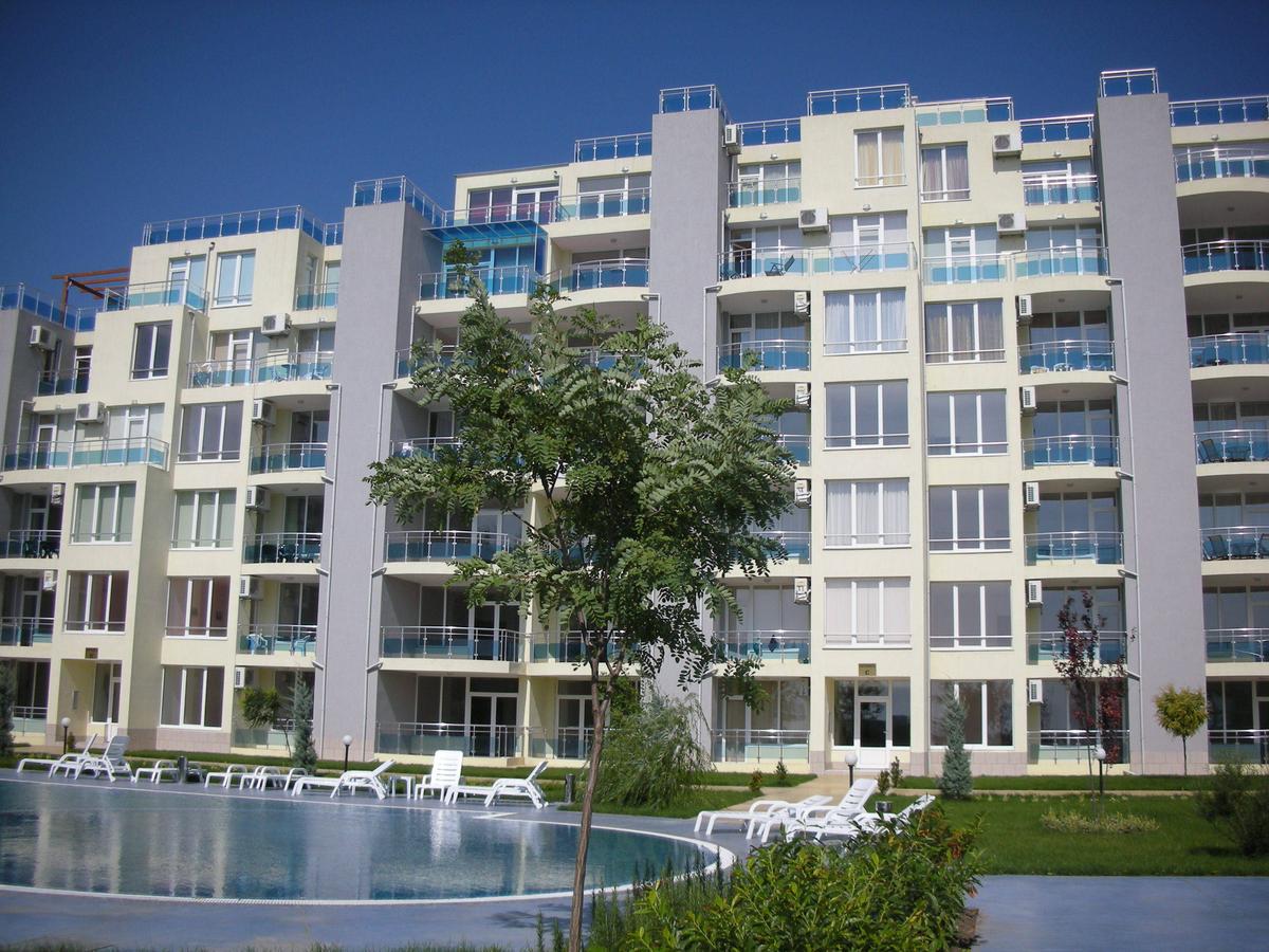 Apart Complex Oasis 3*