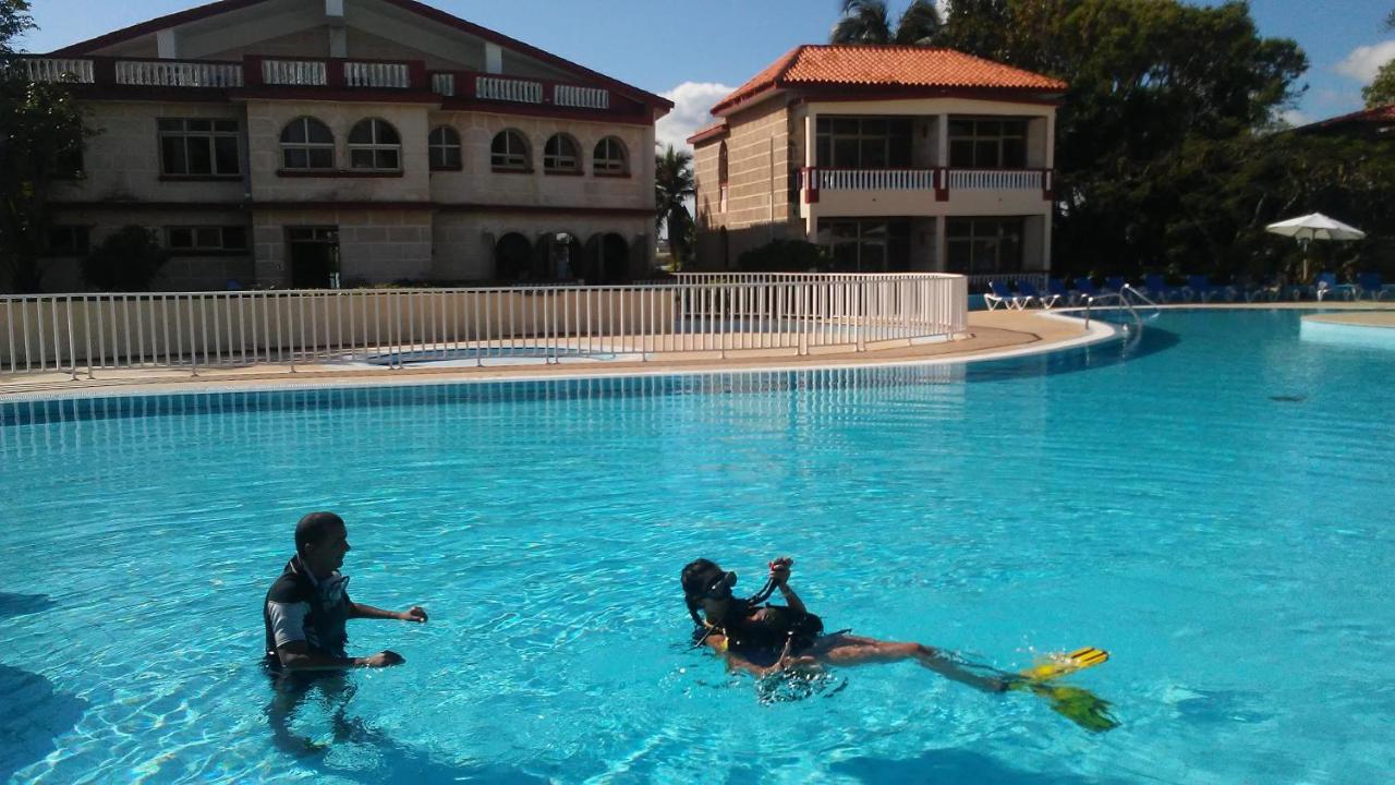 Villa Tortuga 3*